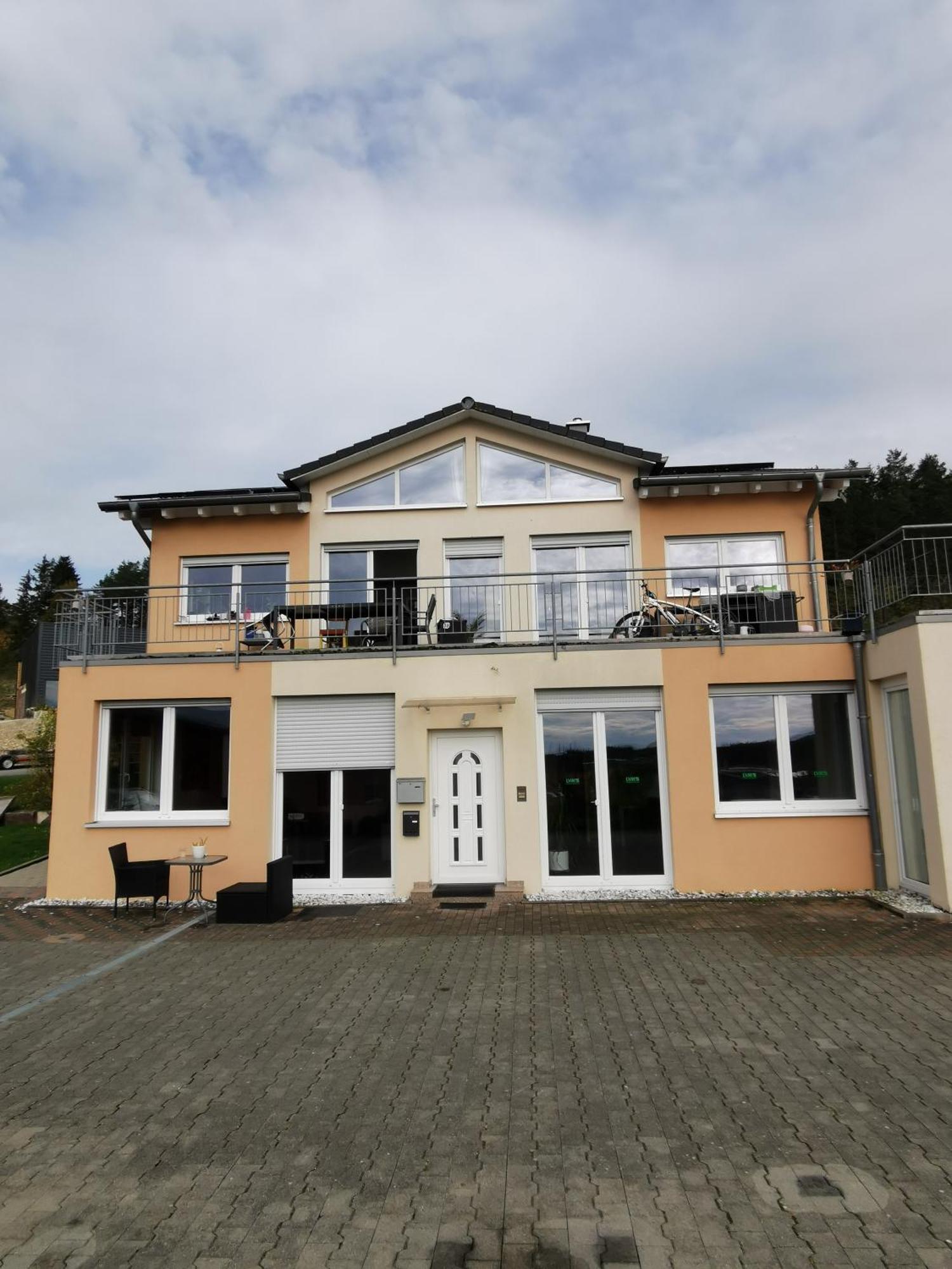 Haus Mit Schoener Aussicht Wg Münsingen Exterior foto